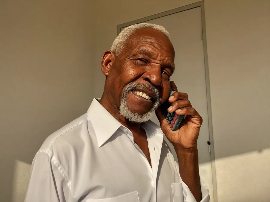 A customer reading a message on her phone